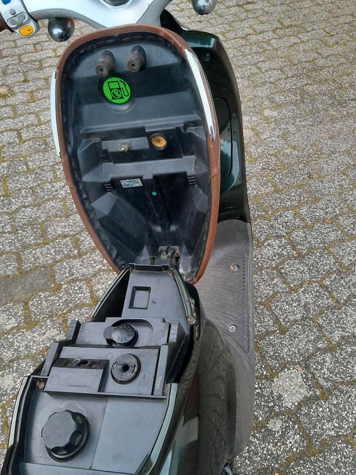 Yamaha Why 50er Roller in Bad Hönningen