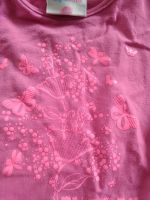 T- Shirt pink mit Aufdruck Blumen Schmetterlinge Hessen - Brachttal Vorschau