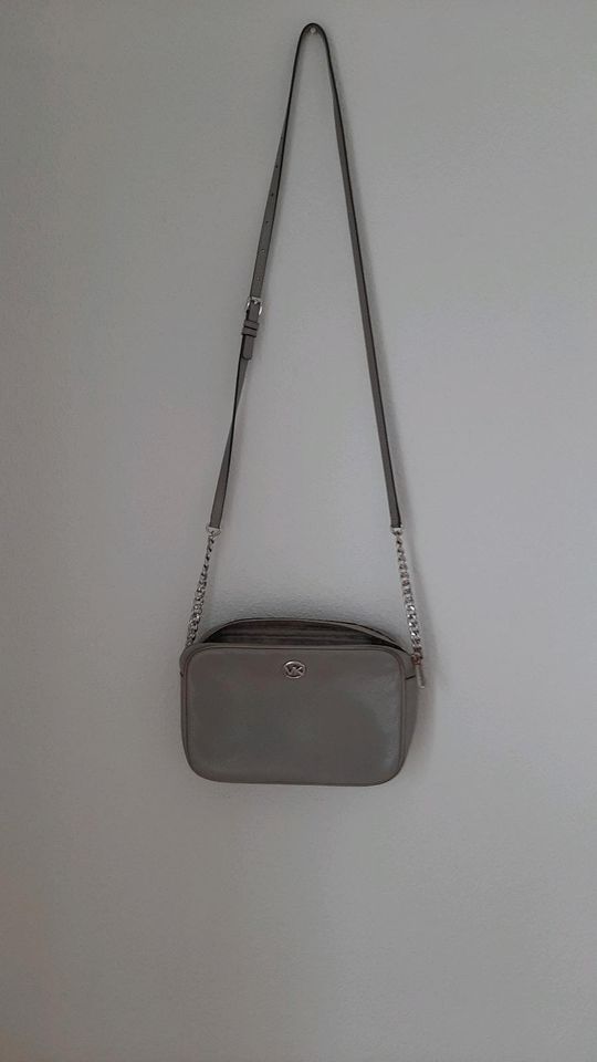 Armani Jeans ☆ Poncho Cape 38 40 M L + Gratis Michael Kors Tasche in Wittichenau