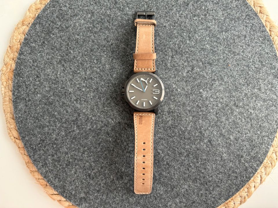 Puma Herren Armbanduhr Leder 50mm Uhr - gebraucht in Renningen