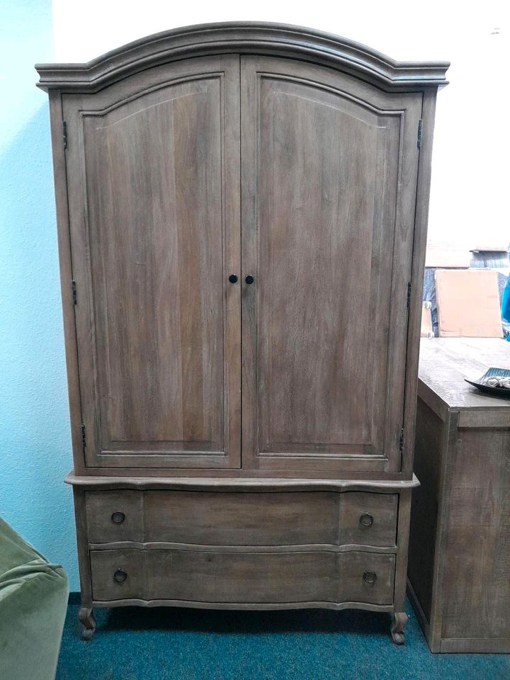 Schrank"Richert",Mangoholz mit Antik-Finish, braun in Mühlhausen