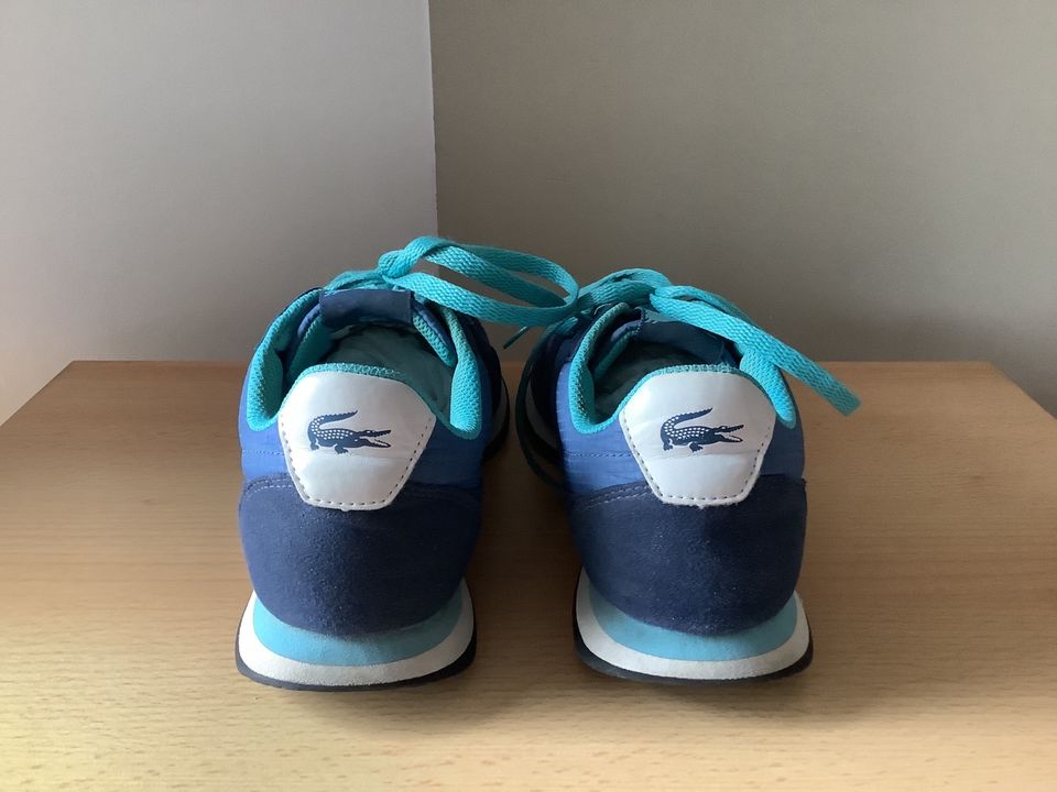 Schicke Lacoste Damen Sneaker - Gr. 40,5 in Rödermark