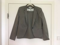 Blazer + Rock Kostüm Grau von H&M Gr.44 Niedersachsen - Braunschweig Vorschau