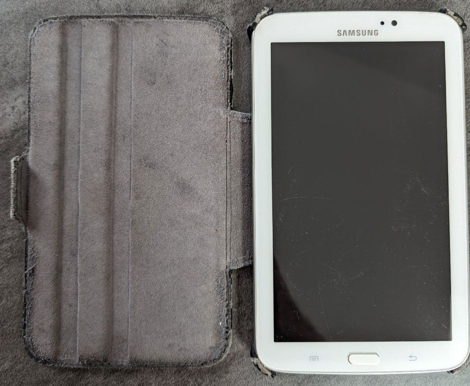 Samsung Galaxy Tab3 (7 Zoll Display) in Wolfschlugen