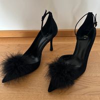 Neu: Stilettos von Zara, schwarz, Größe 42, Nubukleder Niedersachsen - Braunschweig Vorschau