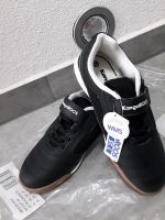 NEU Sneaker Halb Schuhe Kangaroos 35 schwarz weiß Sachsen - Neukirchen/Erzgeb Vorschau