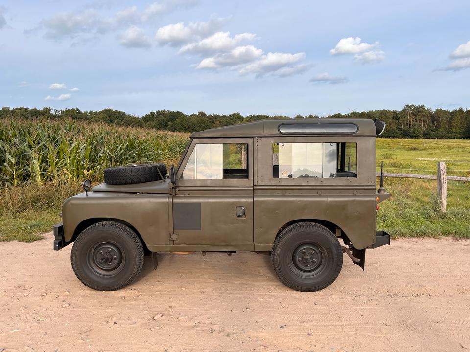 Land Rover Serie 3 Cabrio Hardtop Benzin Linkslenker (Defender) in Rosengarten