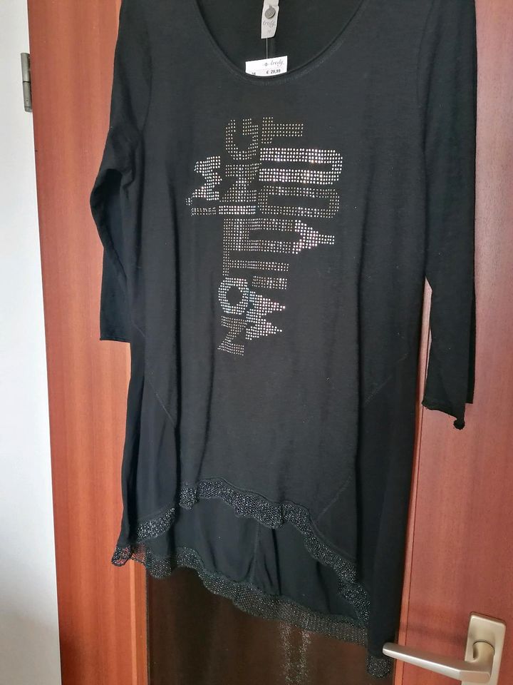 Neues Tredy Shirt in der Größe 38 in schwarz mit schönem Design in Hamm