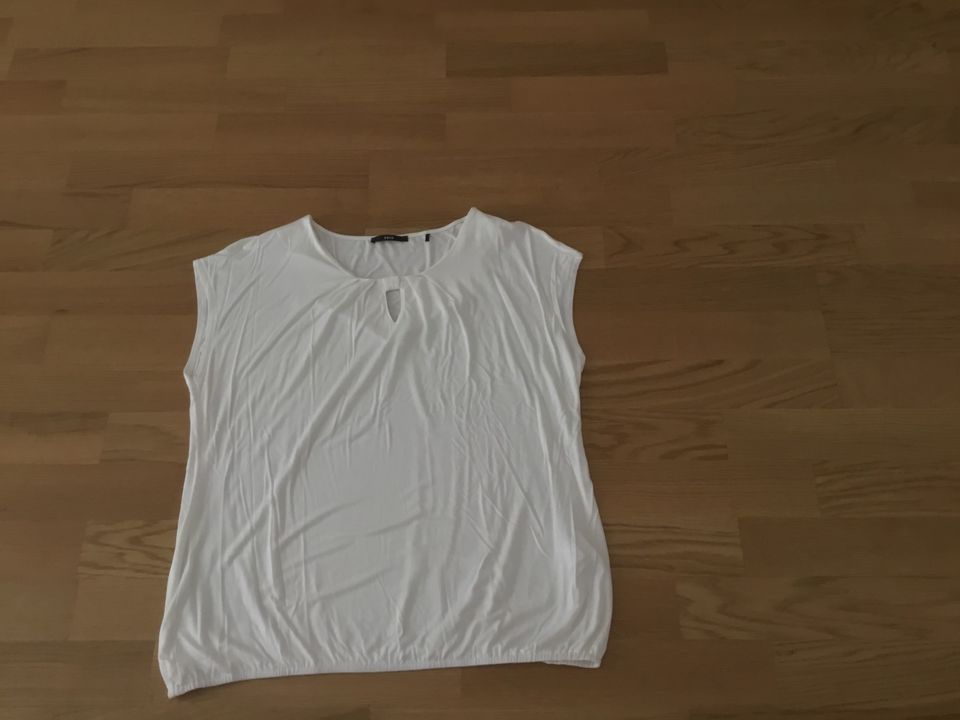 Zero - sehr schönes Shirt,  cremefarben, Viskose, Gr.44, wie neu in Freiburg im Breisgau