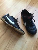 Sportschuhe Gr. 37,5 NIKE Sachsen - Weinböhla Vorschau