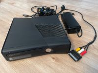 Xbox 360 mit 1 Controller Baden-Württemberg - Illingen Vorschau