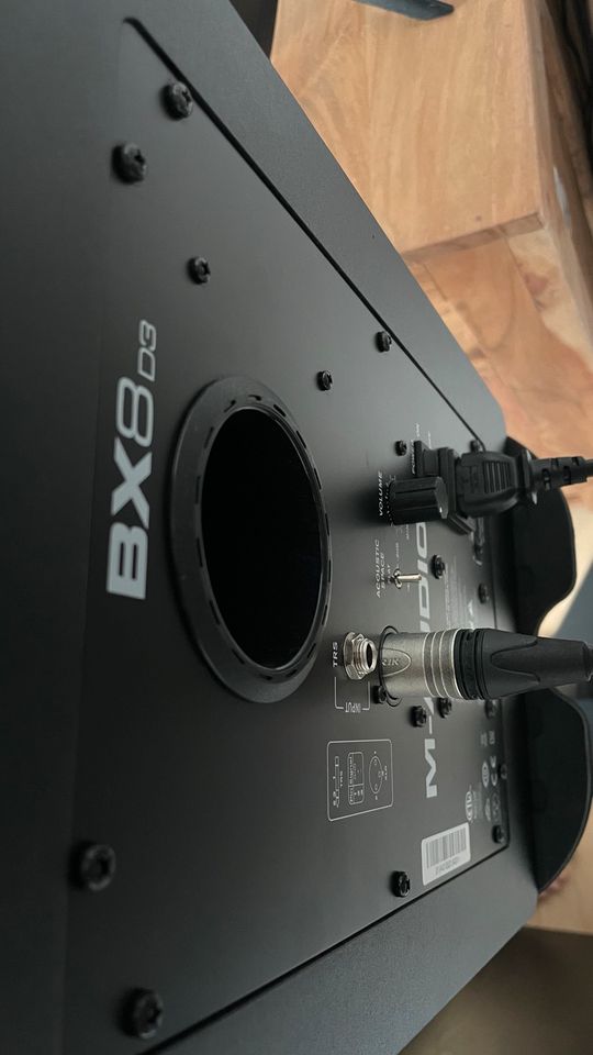 M-Audio BX8 D3 Studiomonitore inkl. Ständer und Kabel (2x) in Saarbrücken