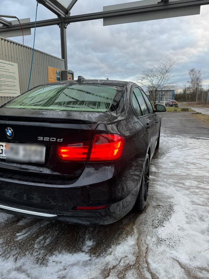 BMW 320 D F30 MODERN-LINE ‼️ SITZHZG TEMPOMAT 18-ZOLL-FELGEN NAVI in Marpingen