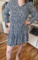 Kleid, blau/weiß, Größe 44 Sachsen - Freital Vorschau
