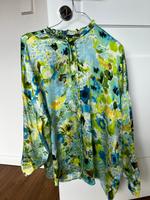 Zara Bluse Stehkragen Blumenmuster Floral Gr. S Niedersachsen - Achim Vorschau