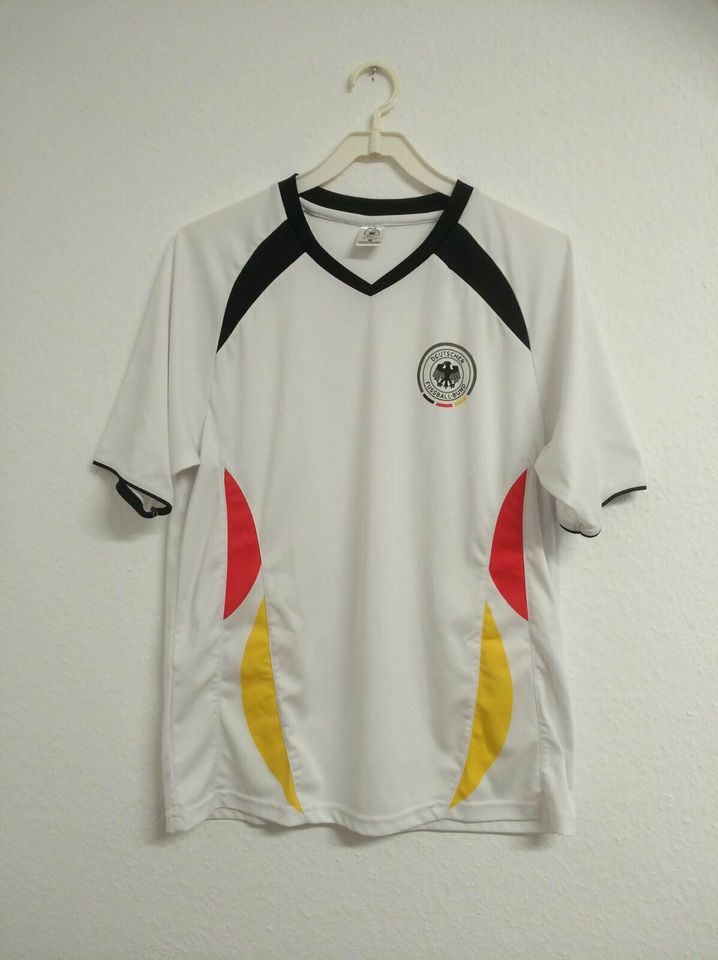 Trikot DFB 2010 Fan-Shirt, T-Shirt, Deutscher Fussball-Bund Gr. M in Dormagen