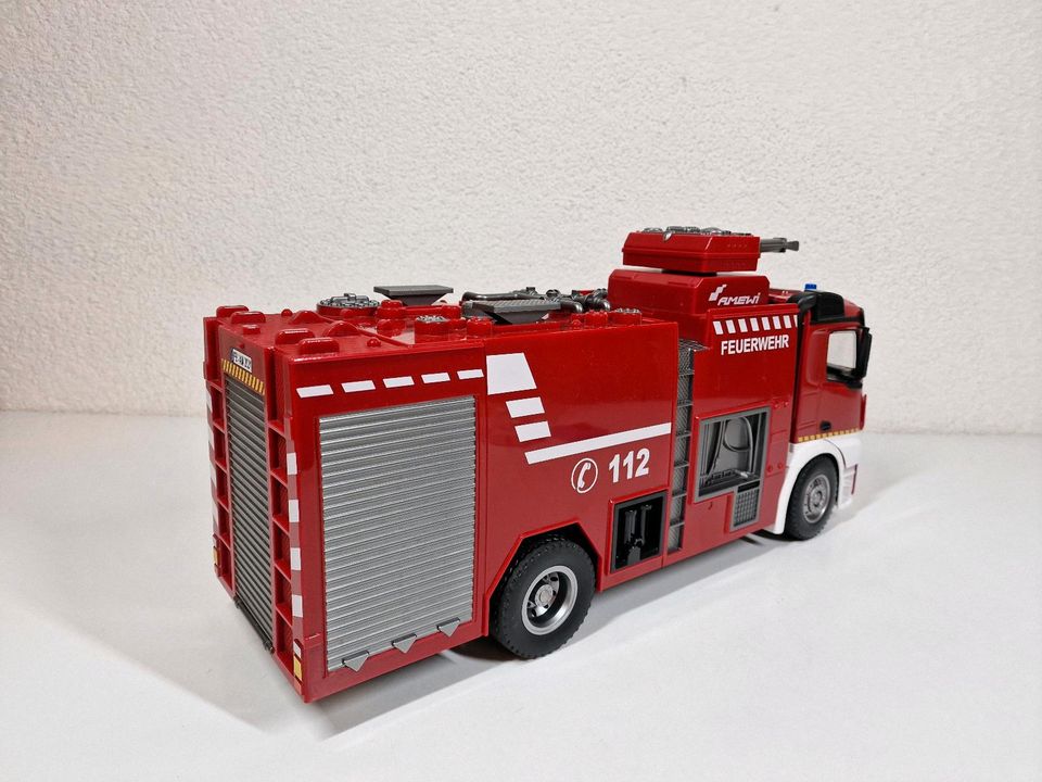 Amewi Mercedes Arocs Rc Feuerwehr Löschfahrzeug 1:18 RC LKW Sound in Seckach