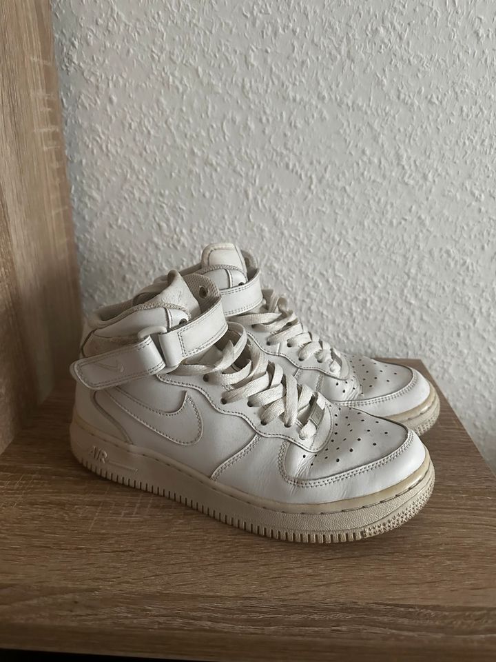 Schuhe Nike AIR FORCE 1 Weiß gr. 38 (24 cm) in Rostock