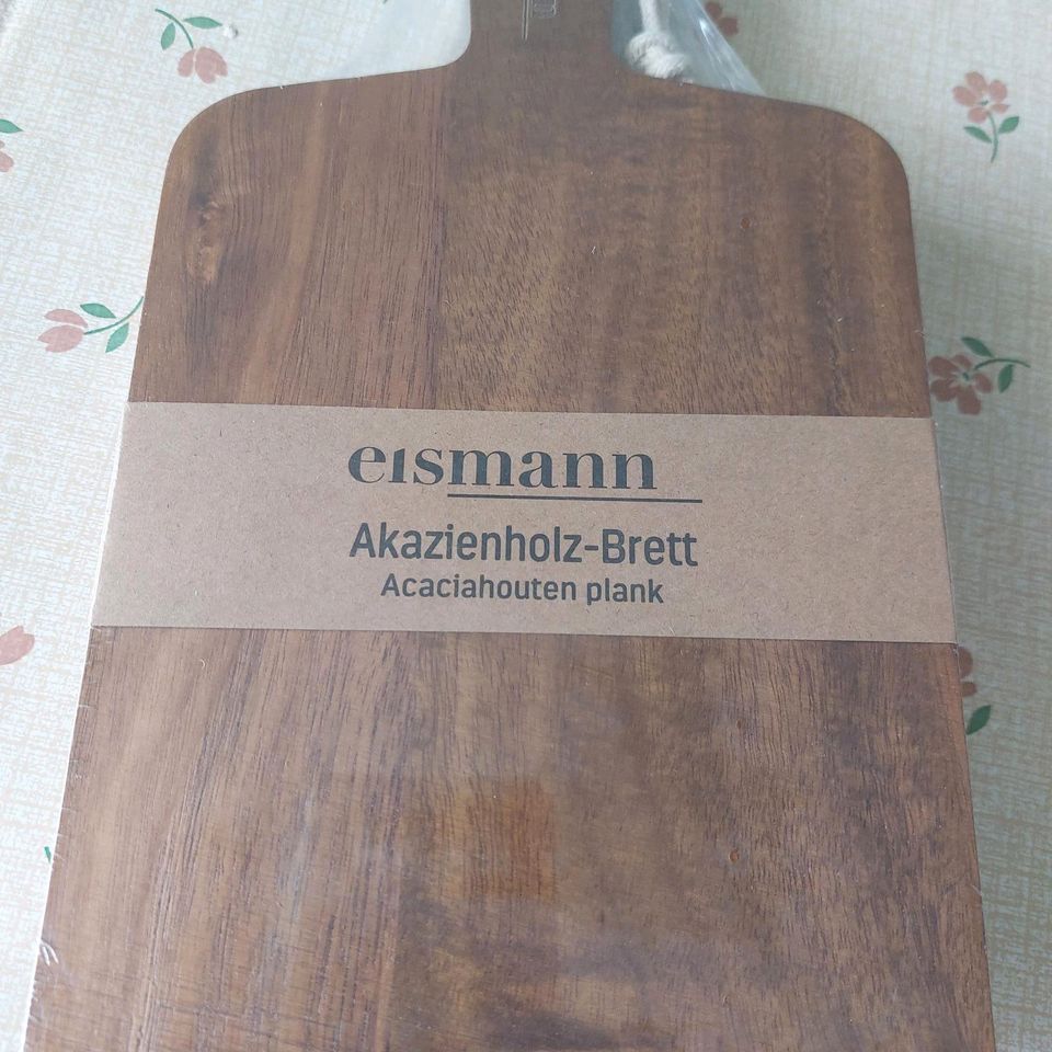 Akazienholz-Brett von Eismann 28 cm lang 14,5 cm breit  neu in Maselheim