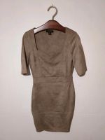 Amisu Damen Kleid Wildleder Kunstleder beige Größe 38 Mecklenburg-Vorpommern - Grammendorf Vorschau