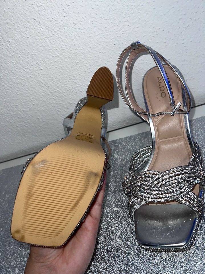 Aldo Glitzer heels in Langenau