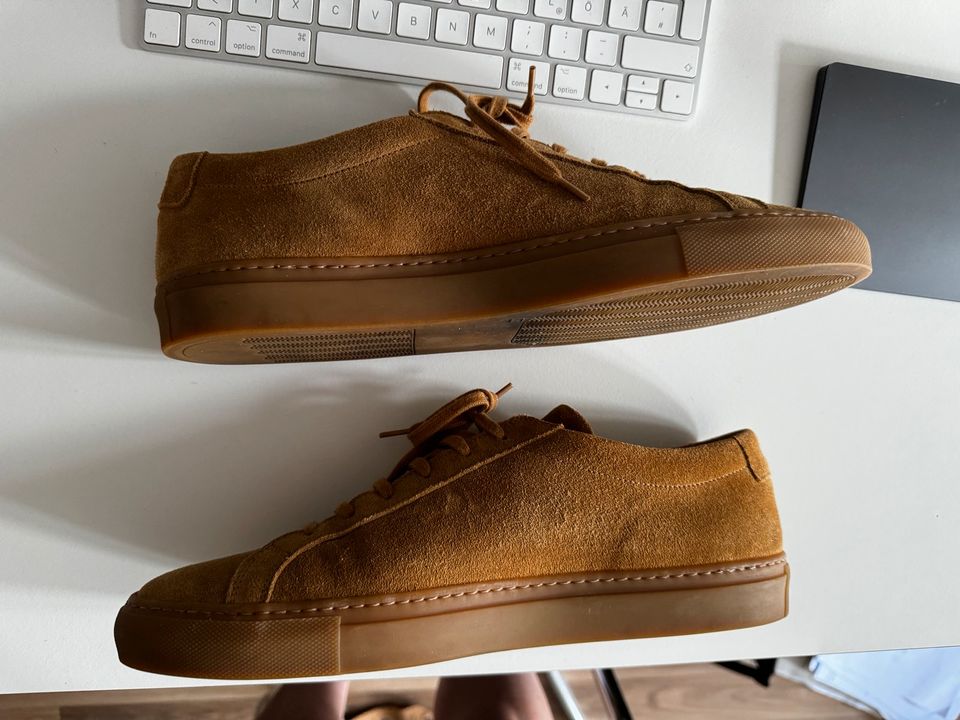 Common Projects Achilles Low Suede EU44 in Berlin