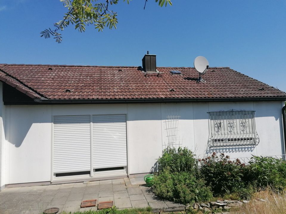 Haus mit Garten in Ursensollen