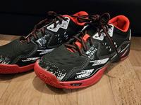 Handballschuhe Größe 40 Atorka H500 Rot Schwarz weiß Dresden - Cotta Vorschau