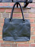 Pieces Damen Schultertasche Handtasche schwarz ca. 11 x 29 x 34 c Schleswig-Holstein - Flintbek Vorschau