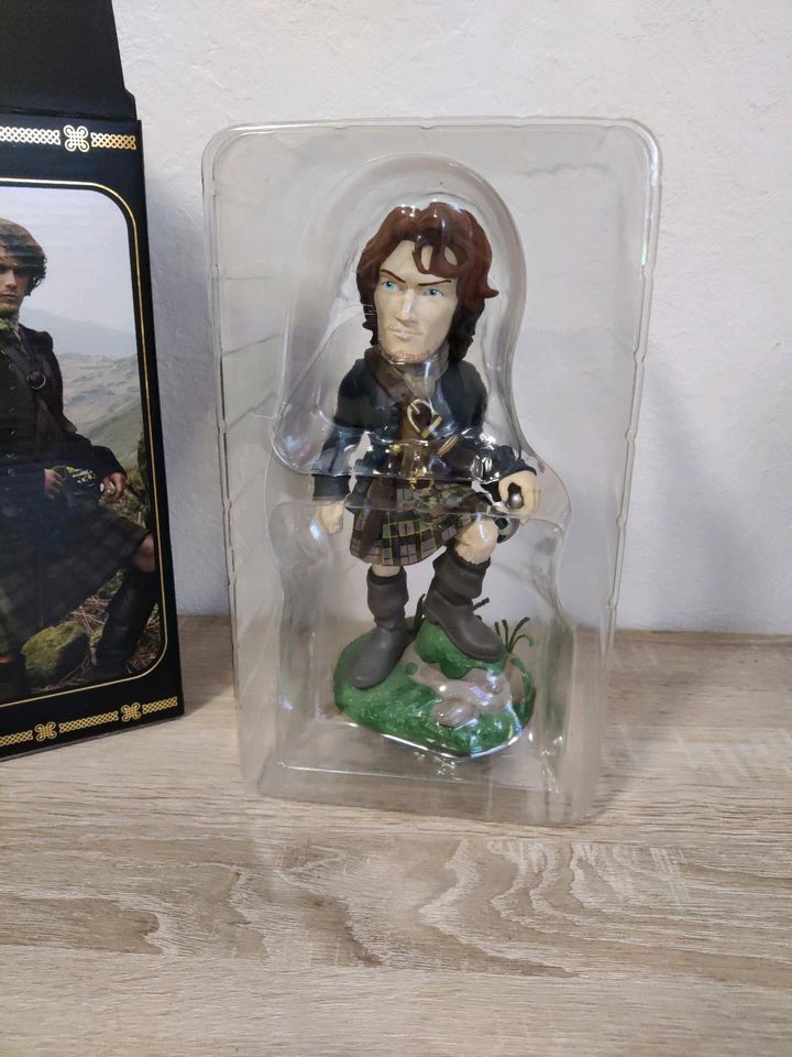 Outlander Jamie Fraser Vinyl Figur Cryptozoic Sassenach Lallybro in Barsbüttel