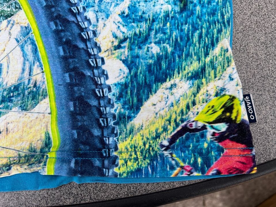 2 x Jako-O Shirt Hai und Mountainbike, Größe 140/146 in Karlsruhe