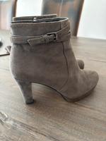 Stiefeletten Wildleder in Grau Bayern - Rosenheim Vorschau