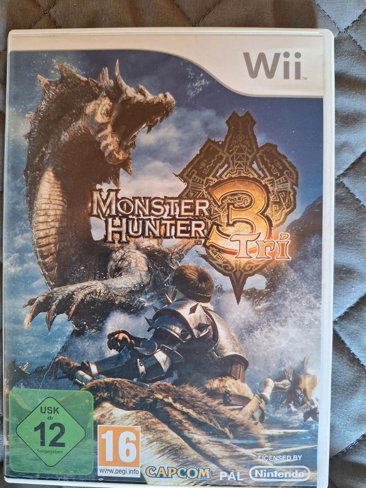 Wii Spiel Monster Hunter 3 in Herdorf