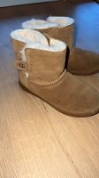 Ugg Kinder Boots Keelan Stiefeletten Winterschuhe Niedersachsen - Einbeck Vorschau