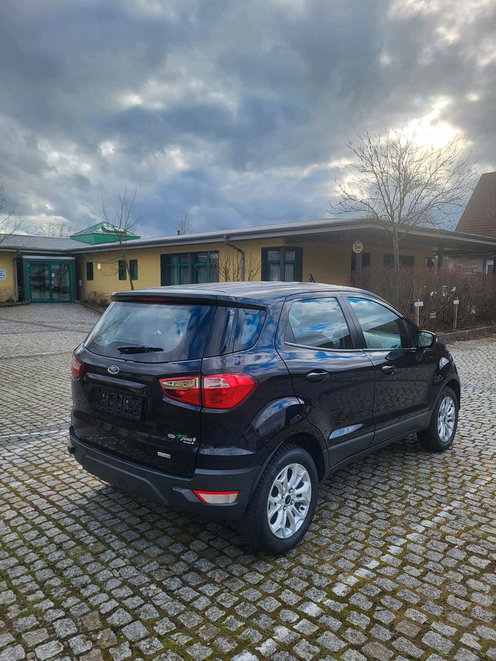 FORD EcoSport mit wenig Kilometer, Topzustand, Euro6 in Bad Hersfeld