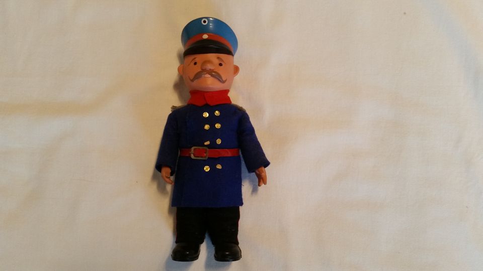 Hauptmann von Köpenick DDR Werbefigur Puppe Souvenir in Hohenstein-Ernstthal