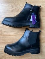 Caprice Damen Stiefel Chelsea Boots Leder schwarz 40 - NEU Hessen - Modautal Vorschau