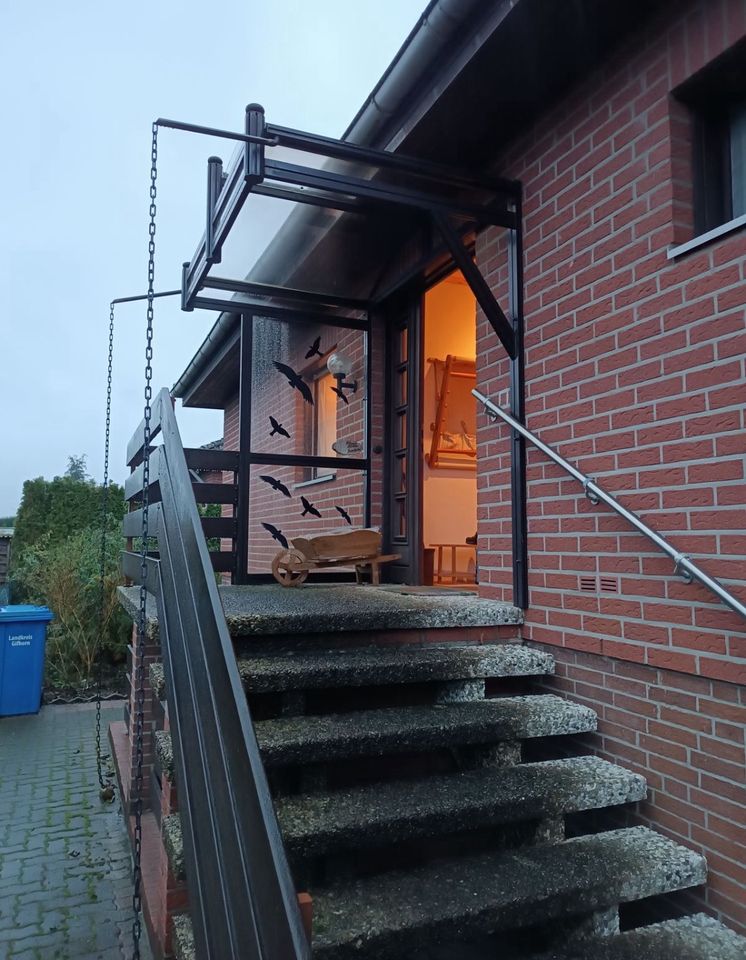 Einfamilienhaus voll unterkellert mit Garage, 4 Zimmer und EBK in Sassenburg