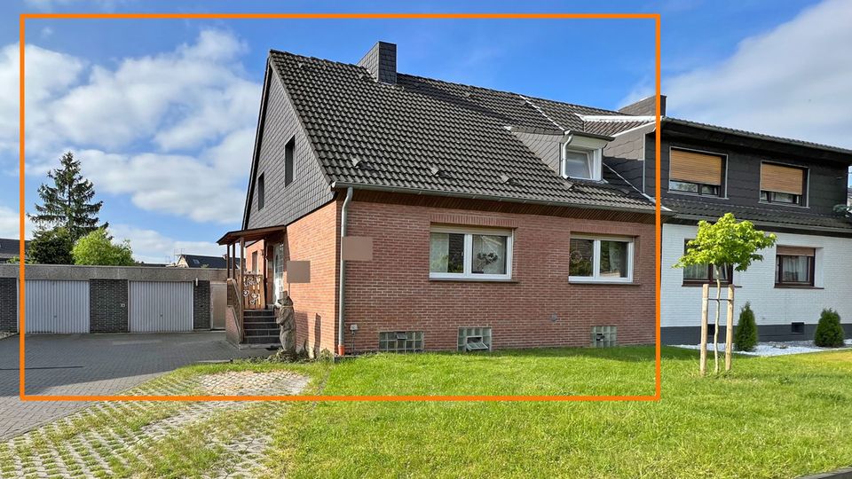 Viele Möglichkeiten: Traumhaftes Zweifamilienhaus in Voerde - Wohnen mit Stil und Potenzial! in Voerde (Niederrhein)