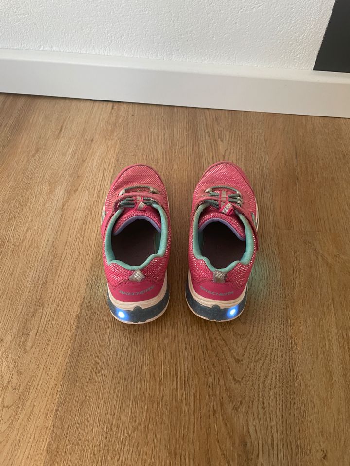 Skechers Sportschuhe Pink Mädchen mit Lichern in Lohmar