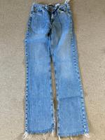 Damenjeans von Zara mit geschlitzem Bein Bayern - Hahnbach Vorschau