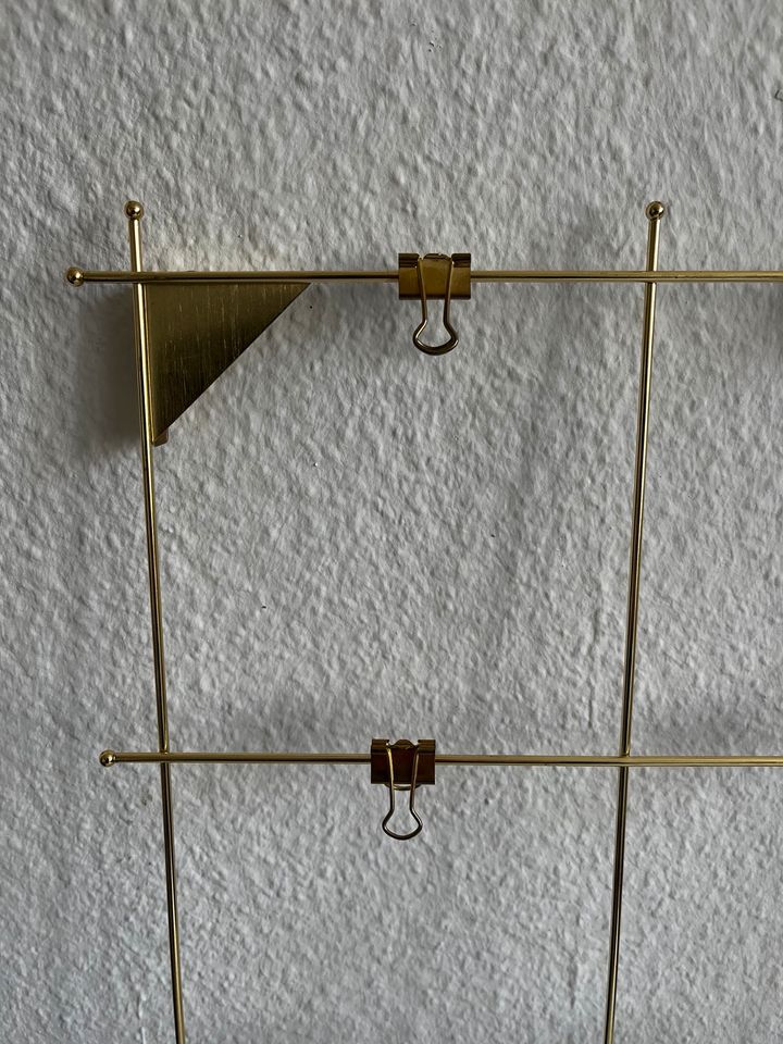 Notizgitter Notizen Pinnwand mit Clips 60x75cm Gold in Hamburg