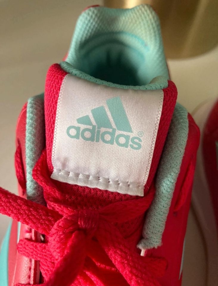 Adidas Turnschuhe Hallenschuhe pink/türkis Größe 38 in Köln Vogelsang