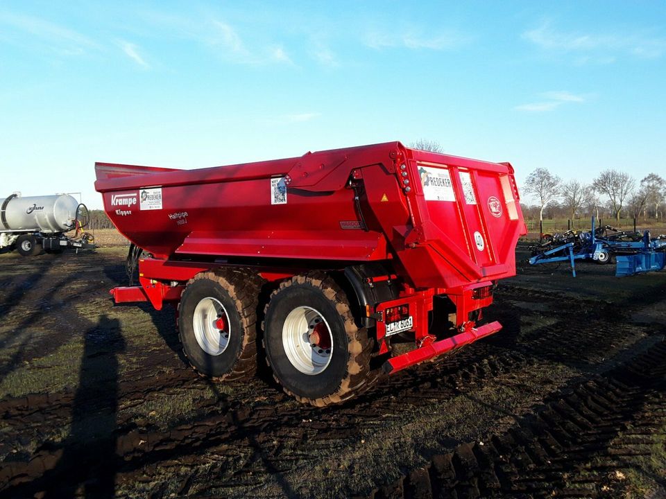 Krampe Erdbau Muldenkipper Dumper Anhänger 12,5m³ cbm Mietpark Vermietung Miete Mietmaschine in Klein Berßen