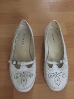 GEBRAUCHTE DAMEN BALLERINA / SLIPPER METALL MUSTER WEIß GR.38 Elberfeld - Elberfeld-West Vorschau