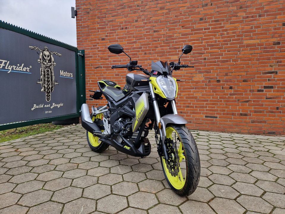 125ccm Motorrad UM XTREET RS !SONDERPREIS! E5 *B196*A1* in  Schleswig-Holstein - Elmenhorst Kr Stormarn | Motorrad gebraucht kaufen |  eBay Kleinanzeigen ist jetzt Kleinanzeigen