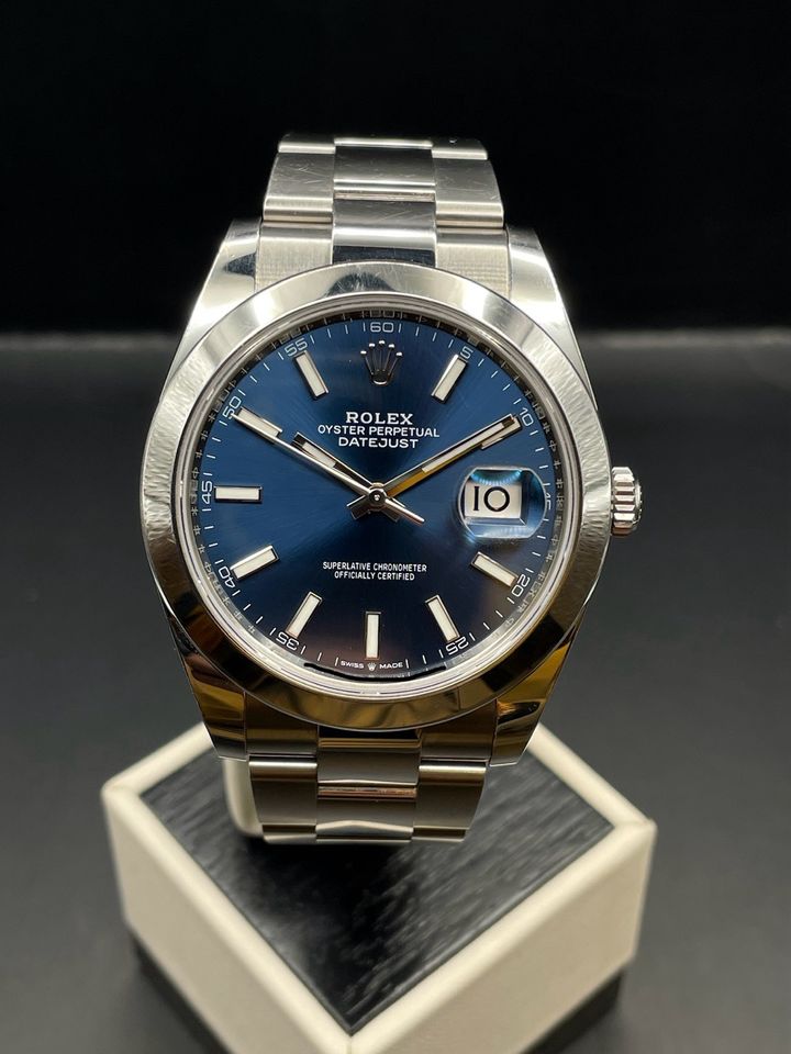 Rolex Datejust 41 126300 – 2021 FULLSET Blau in Hilden
