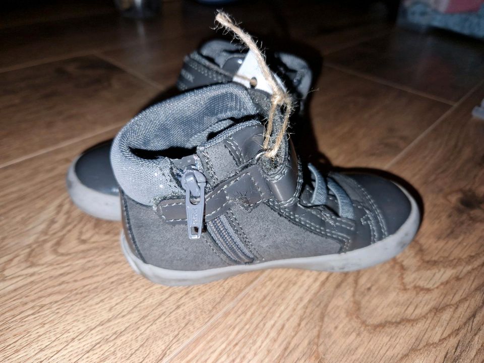 Geox Schuhe Mädchen in Kolbermoor