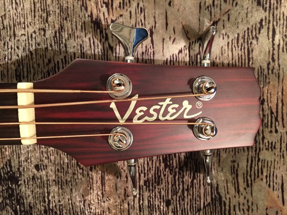 Akustik Bass VESTER VSB358 90er in Ostfildern