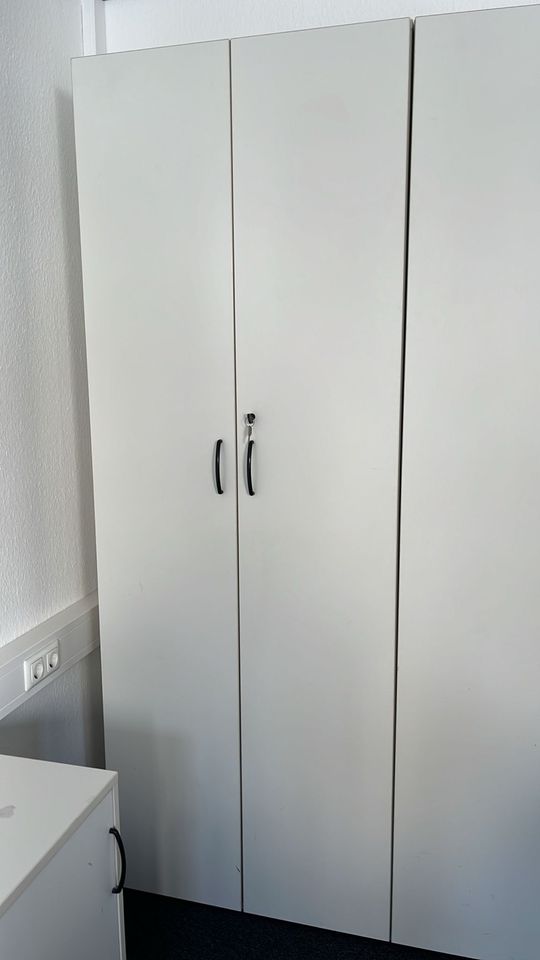 50 x Lockerschrank / Spindschrank / Fächerschrank / Wertfachschrank / Spindschrank / Locker / VS Möbel in Köln